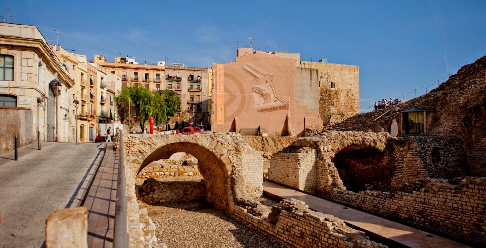 Placa De La Font Тарагона Екстериор снимка